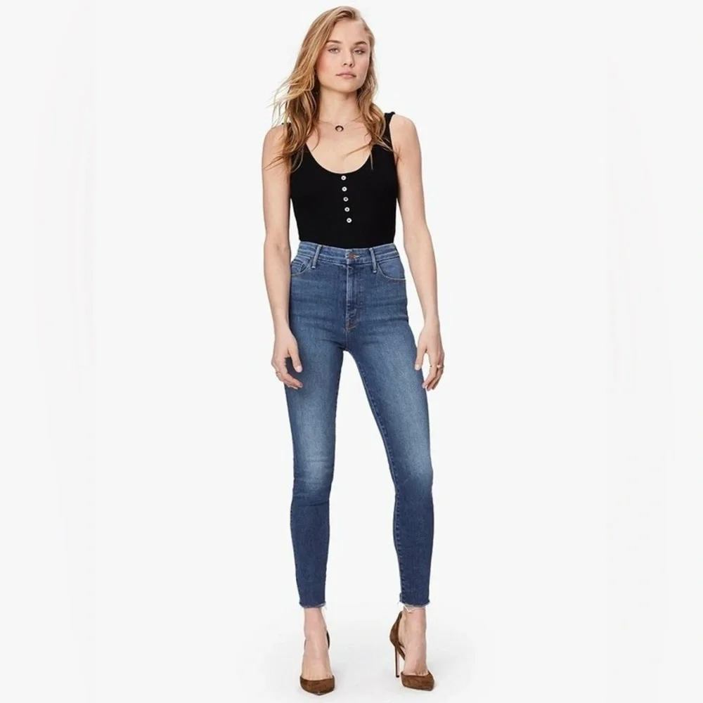MOTHER | HIGH WAISTED LOOKER ANKLE FRAYED HEMLINE JEAN IN BIG SKY WASH SIZE 27 - Picture 2 of 9